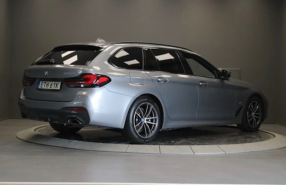BMW 520d 3 of 9