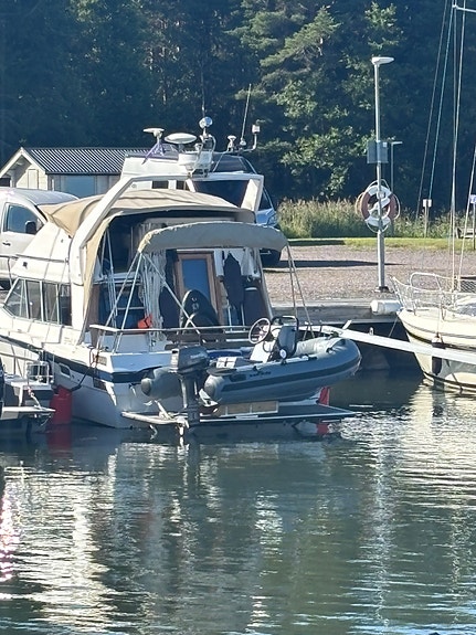 greatwhite sport 270 3 of 5