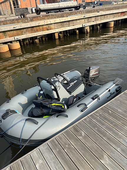 greatwhite sport 270 2 of 5