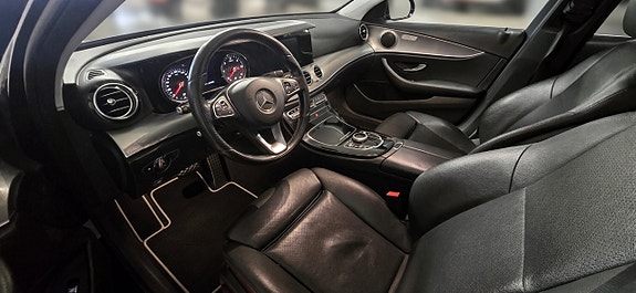 Mercedes-Benz E 220 d 5 of 8