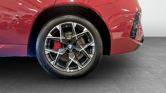 BMW X3 9 of 12