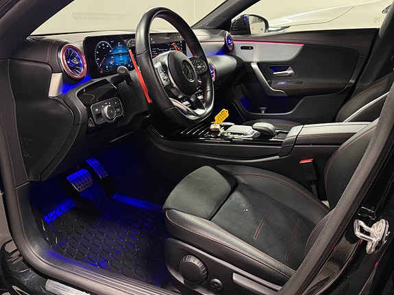 Mercedes-Benz CLA200 22 of 27