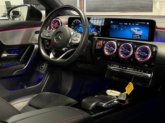 Mercedes-Benz CLA200 18 of 27