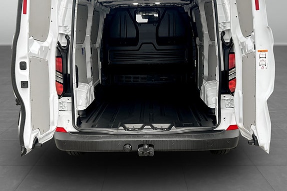 Ford Transit Custom 7 of 7