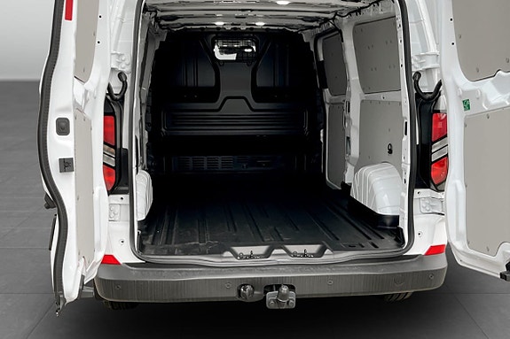 Ford Transit Custom 7 of 7