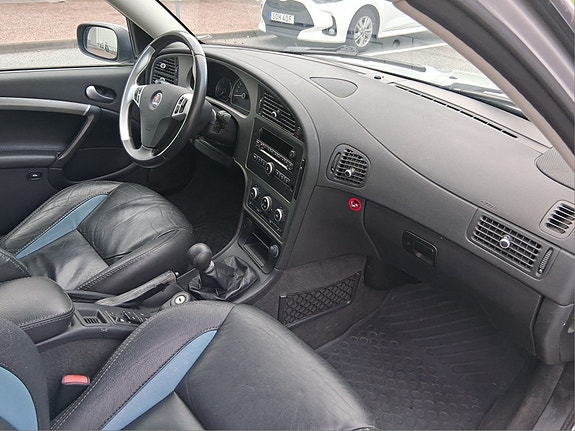 Saab 9-5 5 of 6