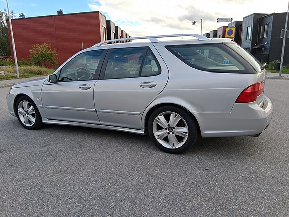 Saab 9-5 3 of 6