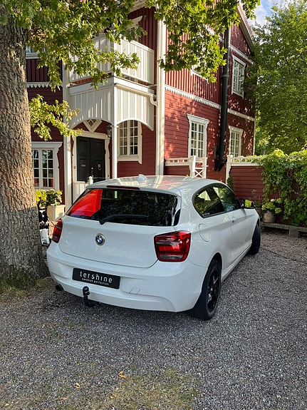 BMW 120d 6 of 9