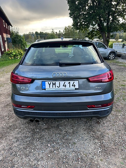 Audi Q3 4 of 9