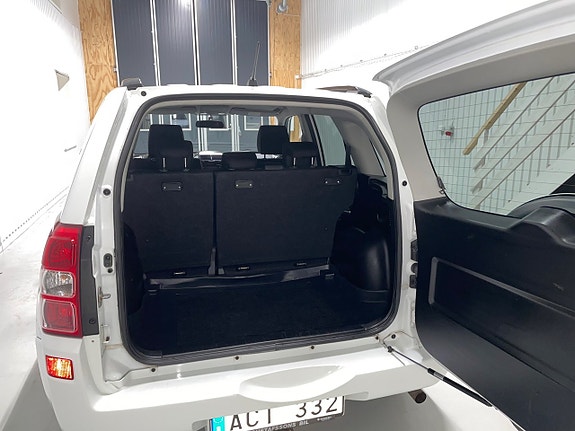 Suzuki Grand Vitara 15 of 30
