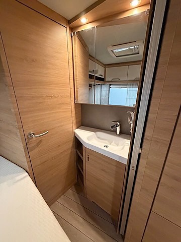 Knaus Knaus Südwind 500 FU | 60 Years | "NY" | Stort kylskåp,Tält. 13 of 16