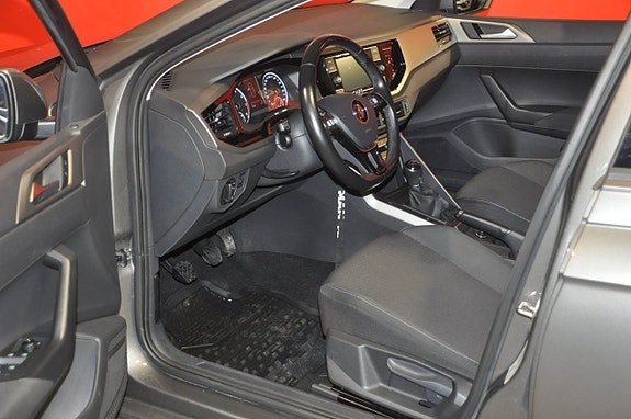 Volkswagen Polo 8 of 20