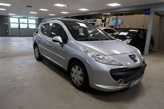 Peugeot 207 SW 7 of 14