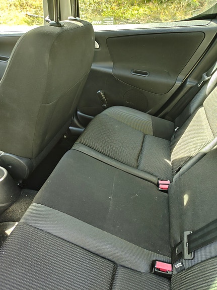 Peugeot 207 9 of 16