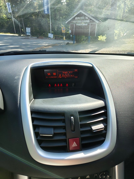 Peugeot 207 16 of 16