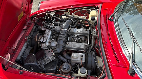 Alfa Romeo Spider 9 of 13