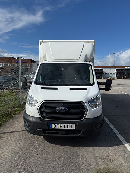 Ford Transit 2 of 7
