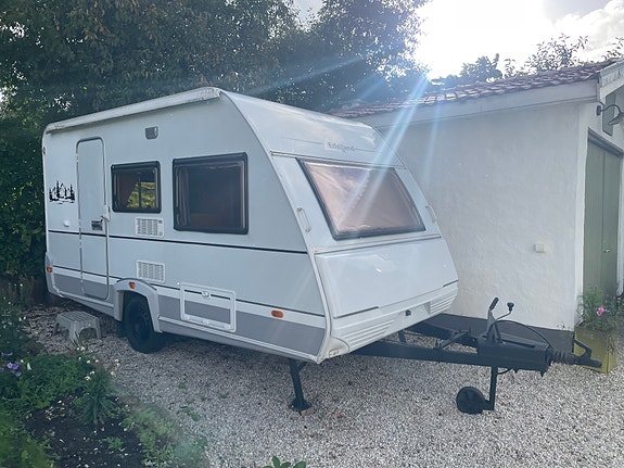Knaus Eifelland Holliday 395 2 of 10
