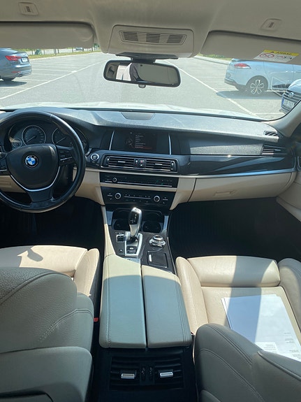 BMW 520d 8 of 12