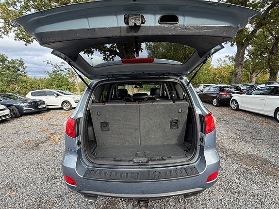 Hyundai Santa Fe 18 of 18