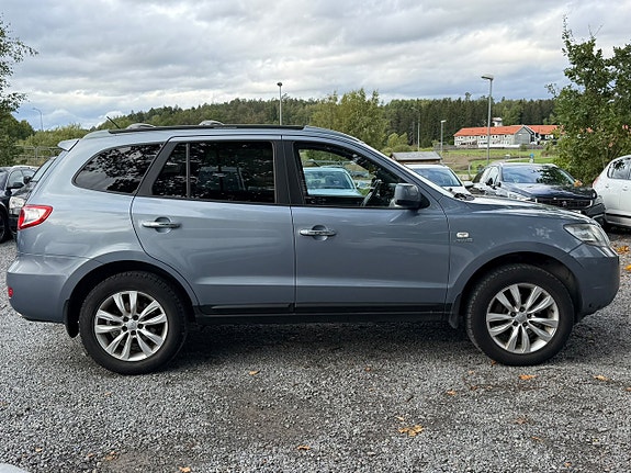 Hyundai Santa Fe 6 of 18