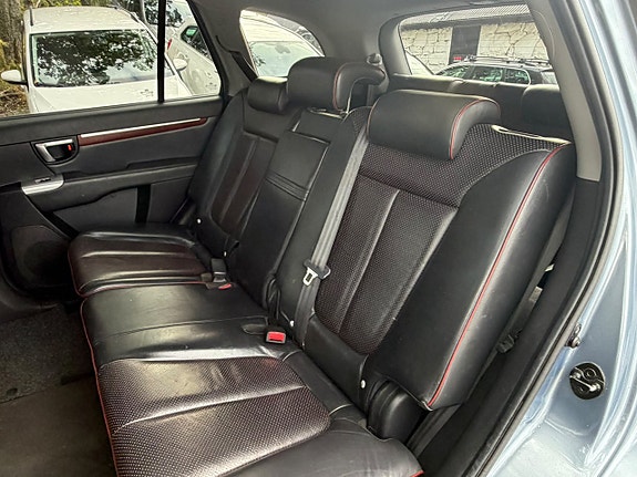 Hyundai Santa Fe 17 of 18