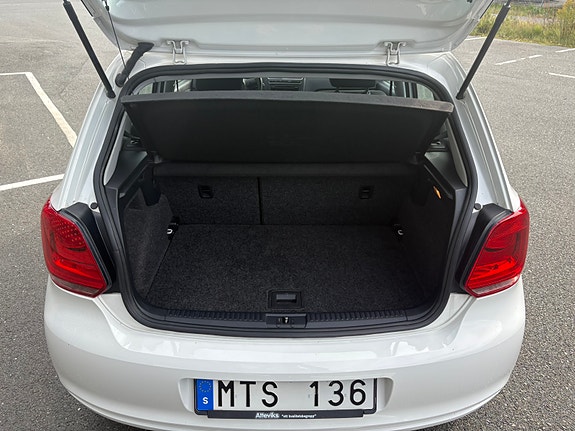 Volkswagen Polo 4 of 8