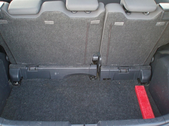 Toyota Yaris 8 of 9