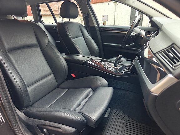 BMW 520d 9 of 11
