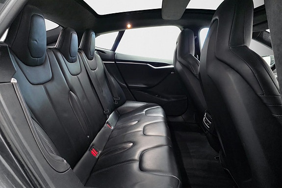 Tesla Model S 12 of 13