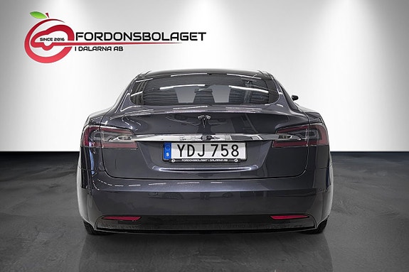 Tesla Model S 5 of 13