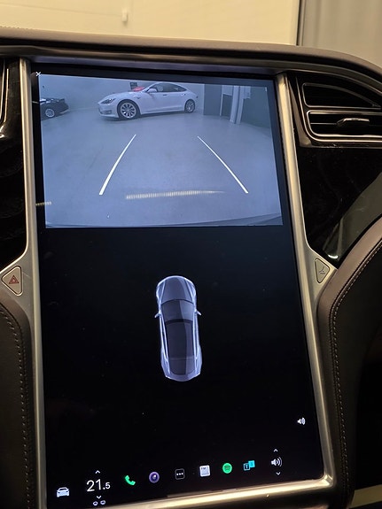 Tesla Model S 13 of 13