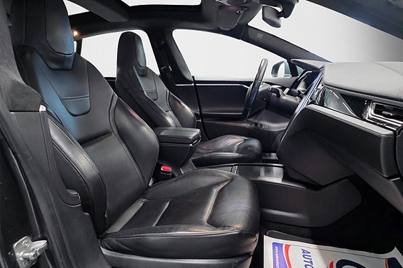 Tesla Model S 8 of 13