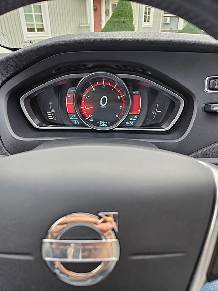 Volvo V40 5 of 11