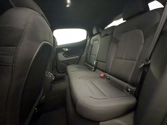 Polestar 2 25 of 30