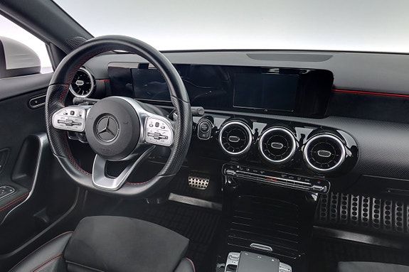 Mercedes-Benz A200 15 of 25