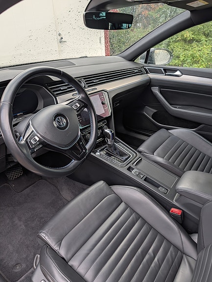 Volkswagen Passat 7 of 7