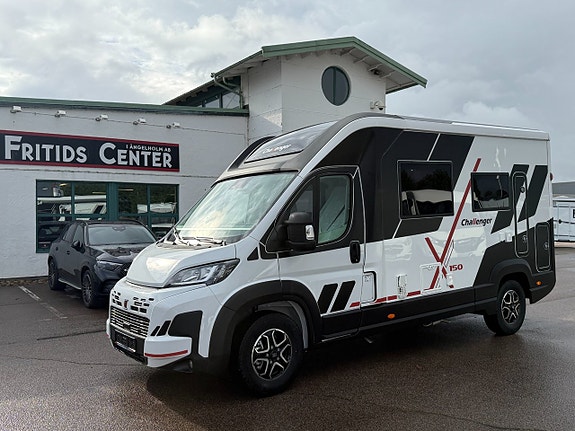 CHALLENGER X150 Stor lounge, endast 5.99M lång, dieselvärmare med mer! 3 of 21