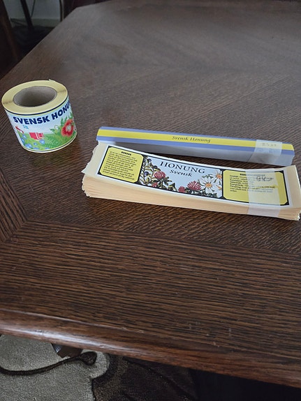 Product image 1 of 4