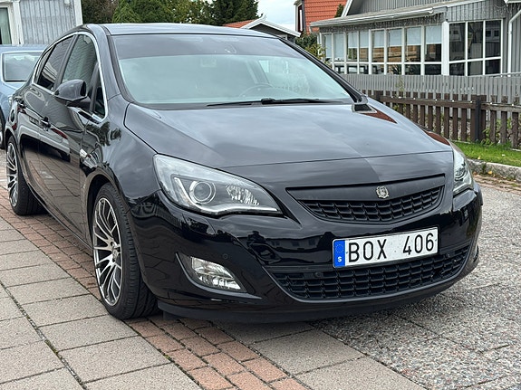 Opel Astra 3 of 14