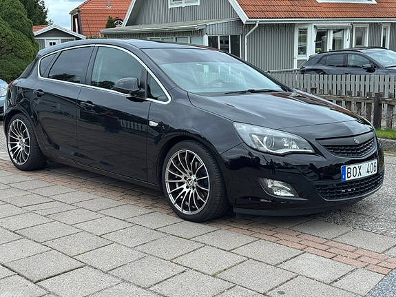 Opel Astra 4 of 14