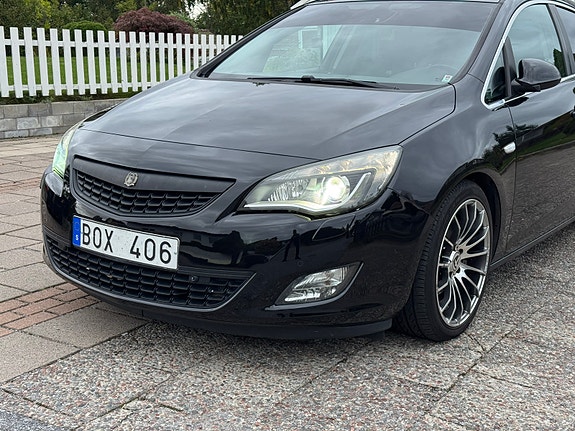 Opel Astra 8 of 14