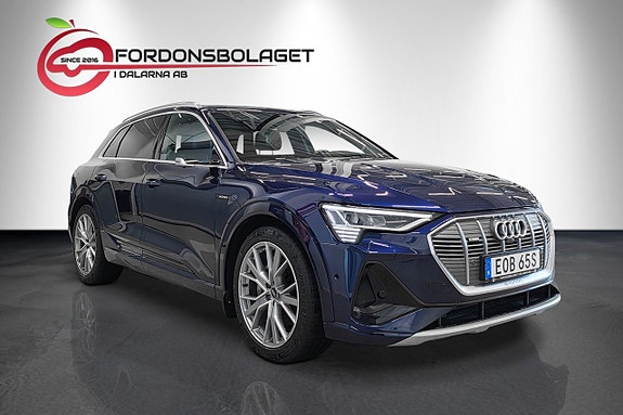 Audi e-tron 3 of 18