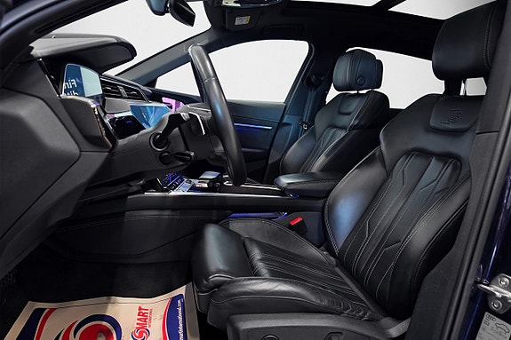 Audi e-tron 7 of 18
