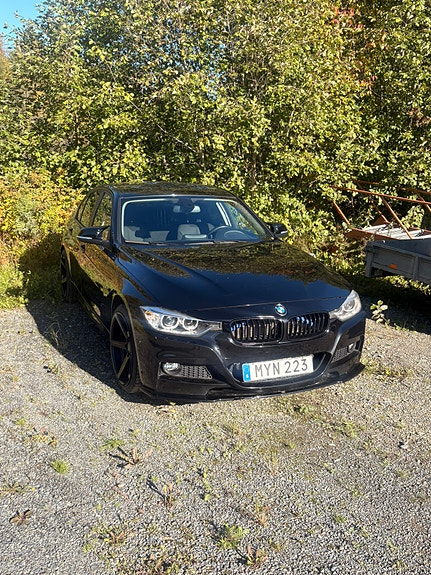 BMW 320d 2 of 8