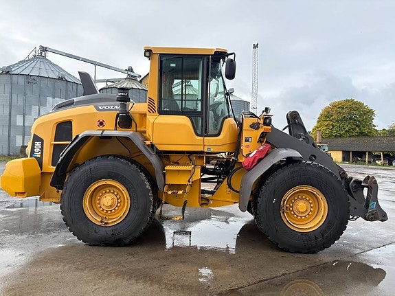 Volvo L90H lastmaskin, all utrustning, släcksystem 6 of 7