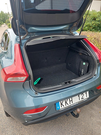 Volvo V40 5 of 5