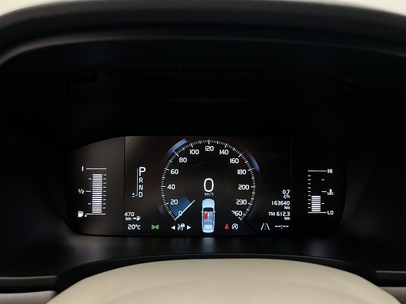 Volvo S90 15 of 30