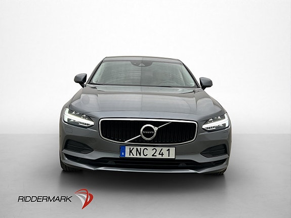 Volvo S90 2 of 30