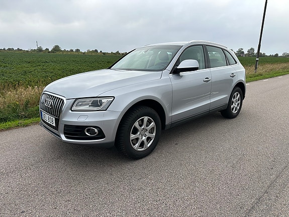 Audi Q5 2 of 20